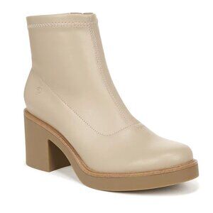 NWT LifeStride Remix Booties Color:Beige Faux Leather